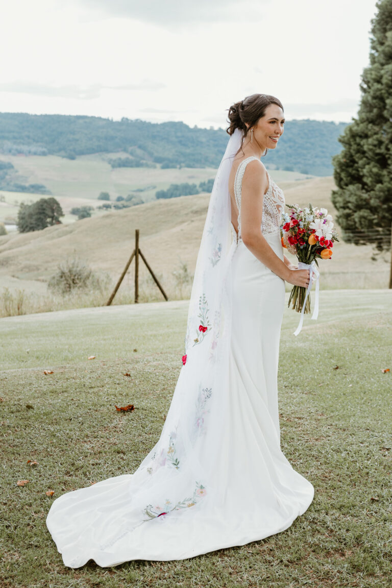 Cotswold wedding photographer - beautiful bride at her family farm