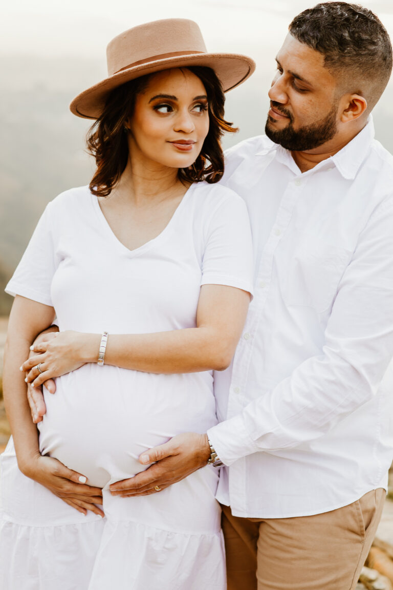 Cotswold lifestyle photographer - maternity photoshoot