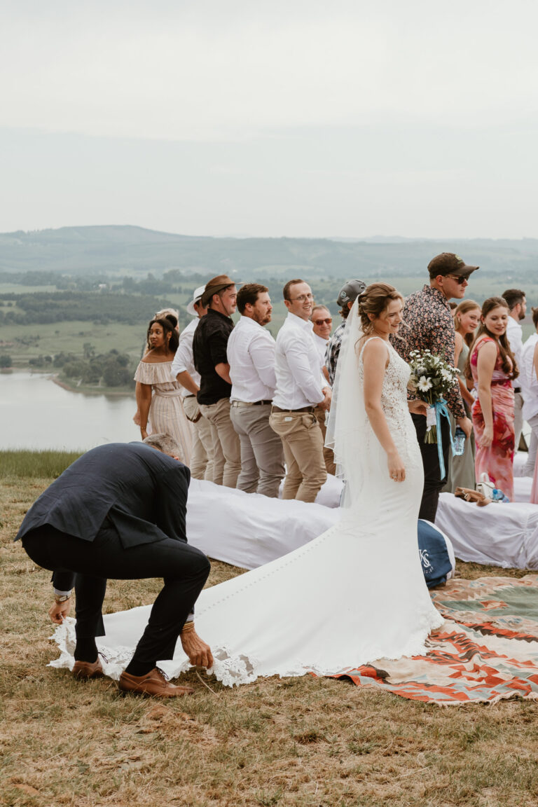 Cotswold wedding photography at this stunning Cotswold wedding